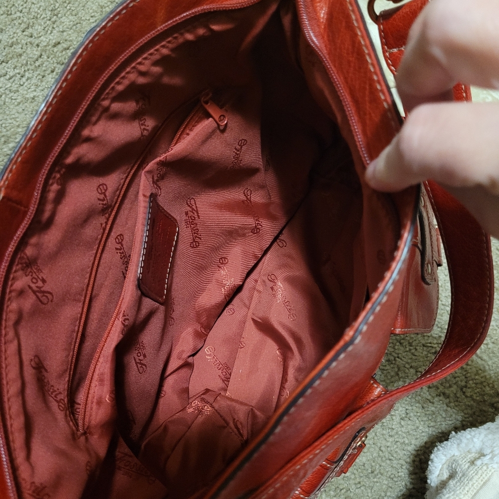 Fossil Red Leather Double Front Utility Pocket Hobo Shoulder Bag - Picture 9 of 11